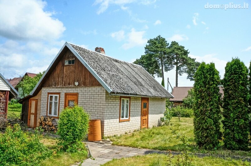 Продаётся дом Švenčionių rajono sav., Švenčionėliuose, Mokyklos g.