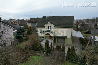 Продаётся дом Šiauliuose, Gubernijoje, J. Basanavičiaus g.