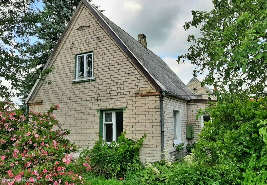 Parduodama sodyba Biržų rajono sav., Geidžiūnuose, Biržų g.