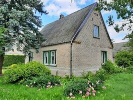 Parduodama sodyba Biržų rajono sav., Geidžiūnuose, Biržų g.