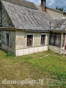 Продаётся часть дома Utenos rajono sav., Utenoje, A. Baranausko g.