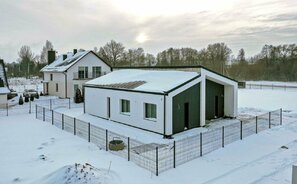 House Vilniaus rajono sav., Dobromislėje, Linksmoji g.
