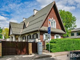 Gyvenamasis namas Vilniuje, Žvėryne, Lenktoji g.