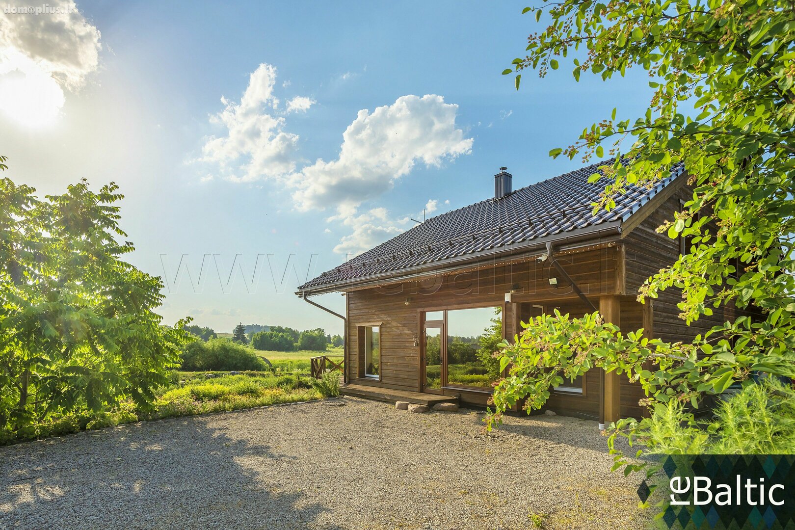 Parduodamas gyvenamasis namas Utenos rajono sav., Užpaliuose