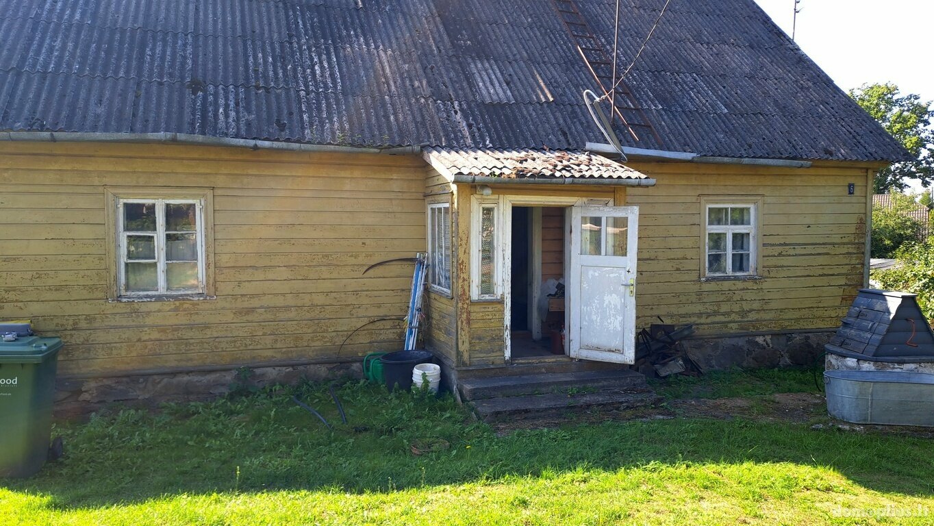 Parduodamas gyvenamasis namas Kelmės rajono sav., Tytuvėnuose, Skogalio g.