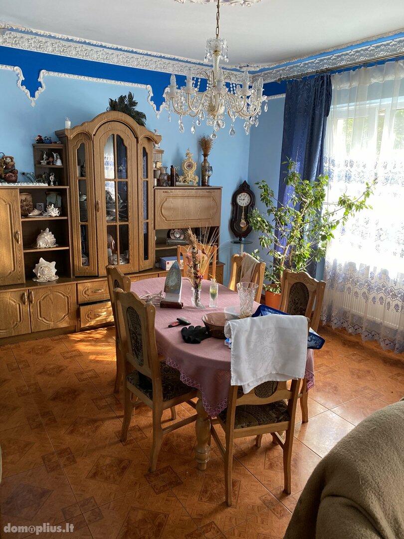 Parduodamas gyvenamasis namas Kauno rajono sav., Karmėlavoje, Vilniaus g.