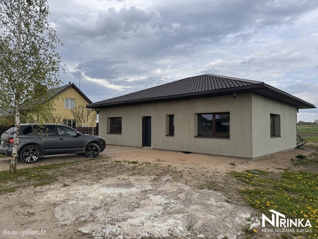 Parduodamas gyvenamasis namas Šiaulių rajono sav., Dainos, Žygimanto g.