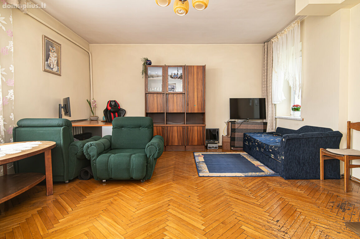 Parduodamas gyvenamasis namas Vilniaus rajono sav., Nemenčinėje, M. K. Oginskio g.