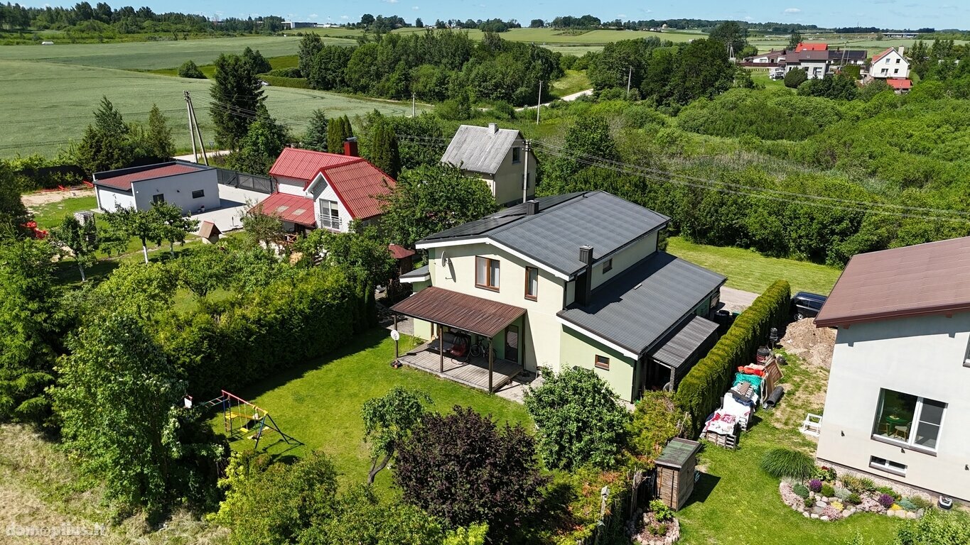 Parduodamas gyvenamasis namas Šiaulių rajono sav., Kairiuose, Lakštingalų g.