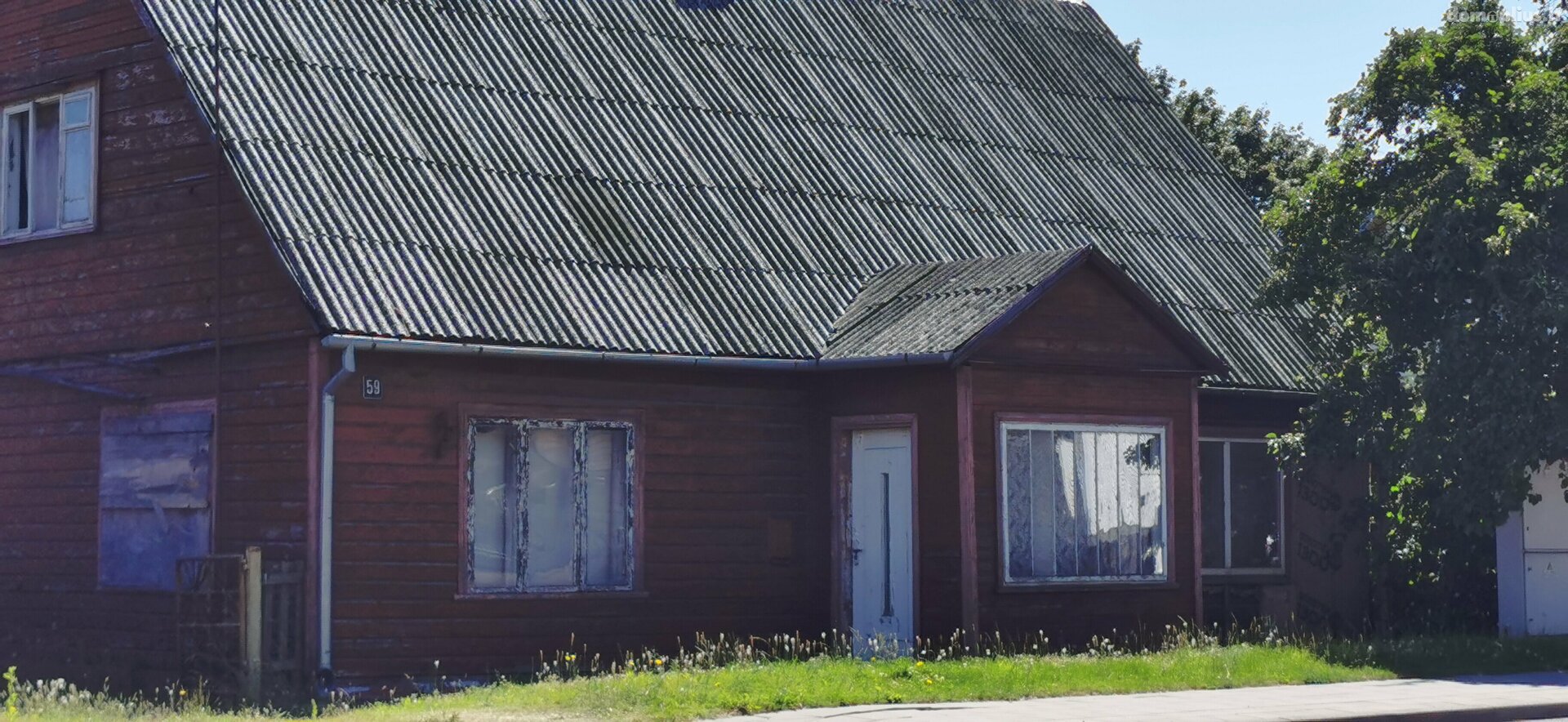 Parduodama gyvenamojo namo dalis Panevėžyje, Centre, J. Basanavičiaus g.