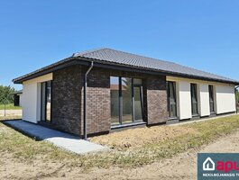 Gyvenamasis namas Vilniaus rajono sav., Lindiniškėse, Vyšnių g.