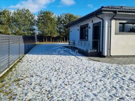 House Kretingos rajono sav., Kiauleikiuose