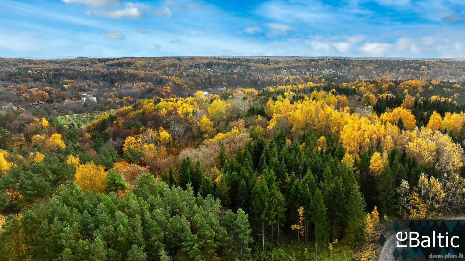 Parduodamas gyvenamasis namas Vilniuje, Užupyje, Stepono Batoro g.