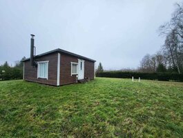 Homestead for sale Kelmės rajono sav., Mickiuose