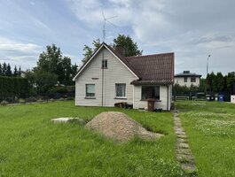 Gyvenamasis namas Šiauliuose, Šimšėje, Šeduvos g.